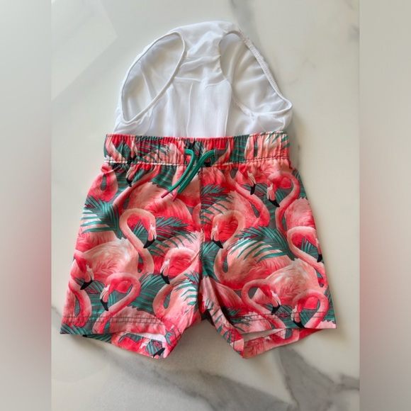 Flamingo vacation button-down shirt, pants set Sz 2T. Excellent condition. - Picture 7 of 8